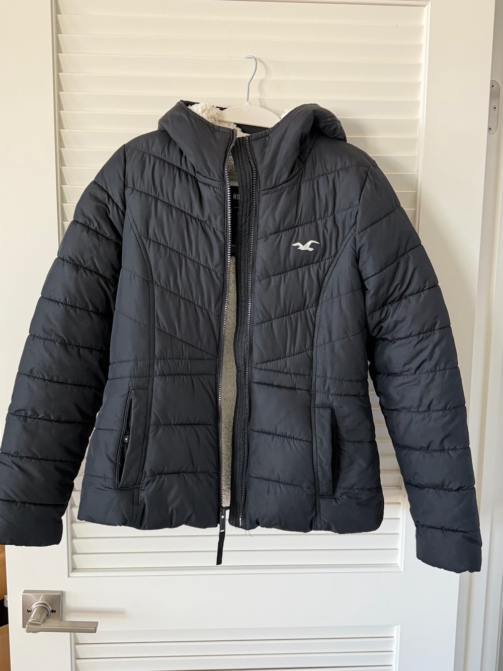 Hollister Navy-Black Puffer Jacket
